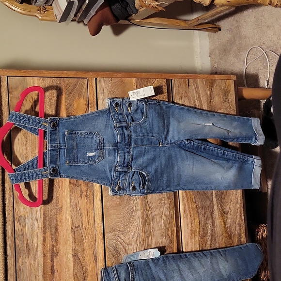 Overalls - Picture 3 of 4